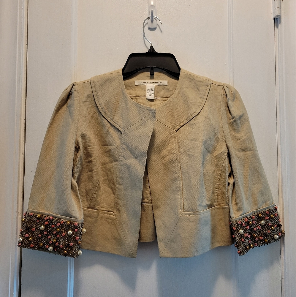 Diane von Furstenberg Beige Cropped Blazer Jacket with Beading Women's Size 6
